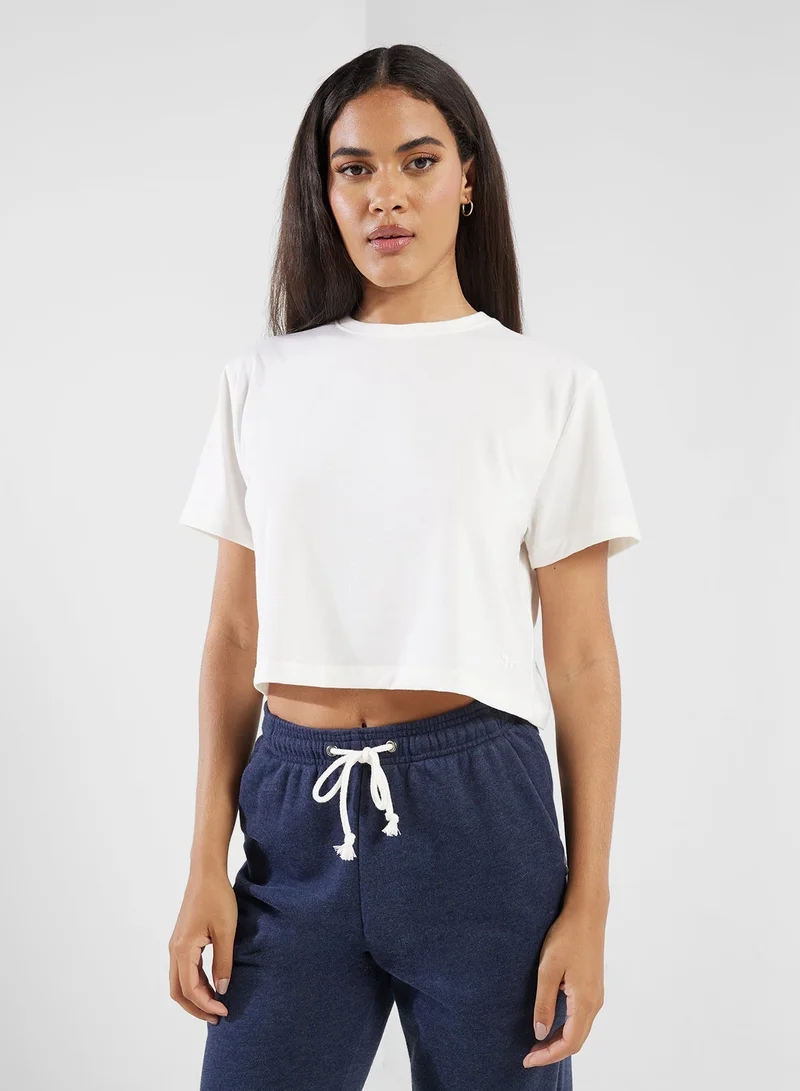 سكوات وولف تيشيرت قصير بشعار